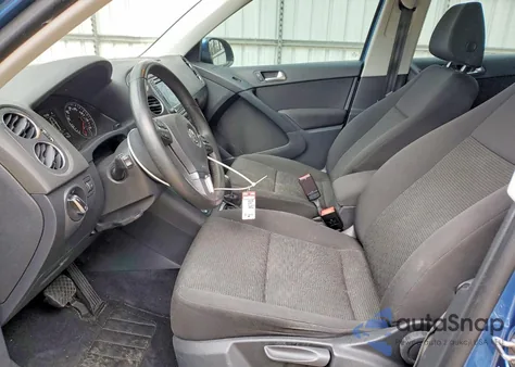 2018 Volkswagen Tiguan Limited from USA, damaged, VIN WVGAV7AX1JK002898